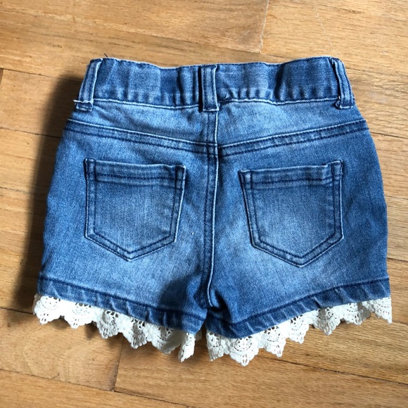 Cat & Jack denim shorts with lace detail - Picture 2 of 5